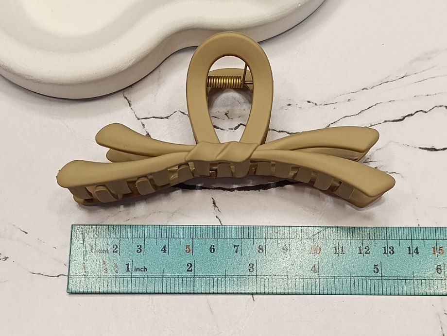 تصویر کلیپس شمعی پاپیون ضربدری ۱۲ سانت (۰۳۰۱۰۰۵۹) کلیپس شمعی زنانه